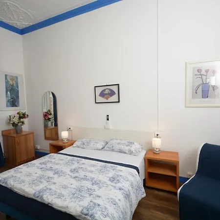 Hotel Olympia 2*