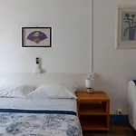 オリンピア ホテル 2*